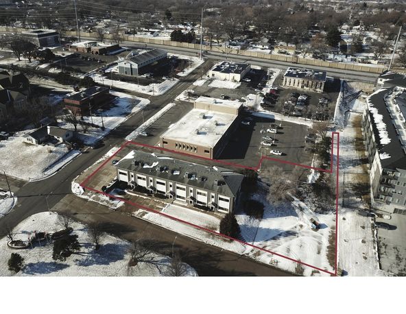 7000 Spring St, Omaha, NE 68106